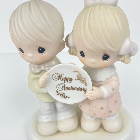 Precious Moments 1983 “God Blessed Our Years Together With So Much Love” - Picture 2 of 8